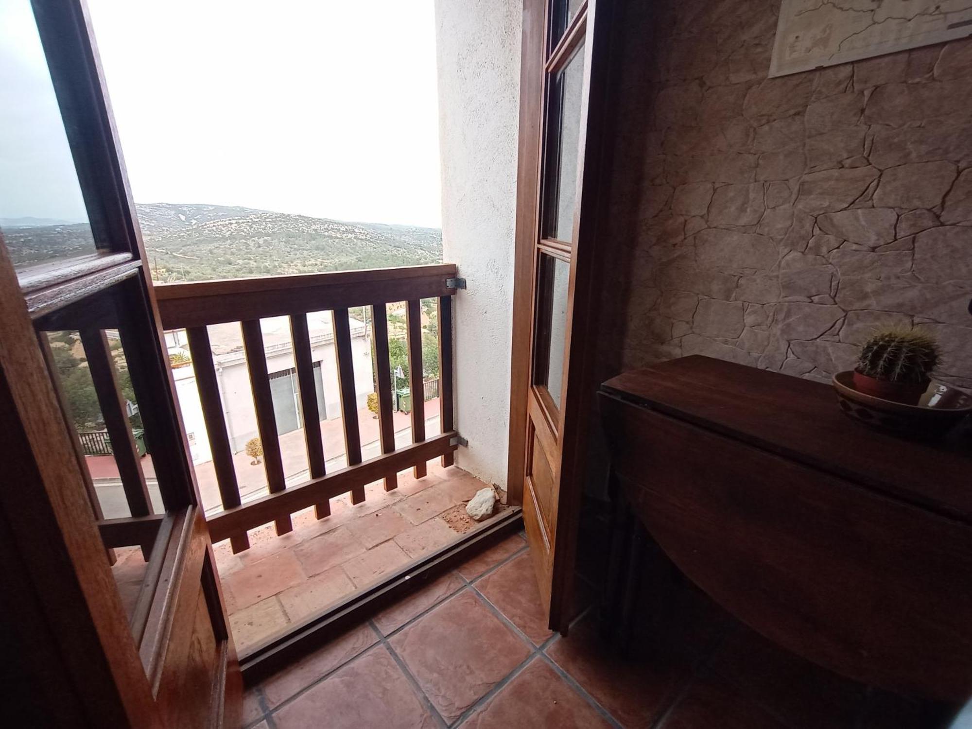 Tranquil And Spacious Townhouse In Historical And Picturesque Cervera Del Maestre Cervera del Maestre Exterior foto